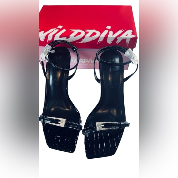 Wild Diva Lounge Edwina sandal size 7.5 black - Picture 2 of 6